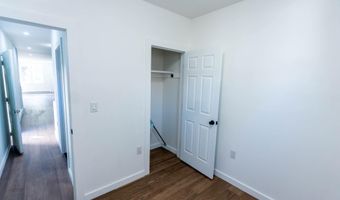 108 PEACH St, Reading, PA 19602