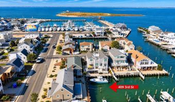 409 3rd St, Beach Haven, NJ 08008