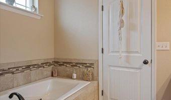 3728 SUNRISE HILLS Dr, Cheyenne, WY 82009