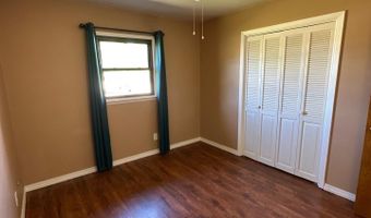 2005 W Currier Ave, Artesia, NM 88210