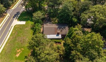 4559 Collins Ave, Acworth, GA 30101