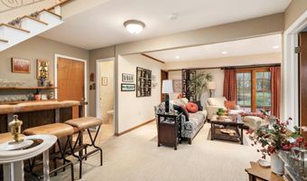 9 Poe Ln Rd2, Allentown, NJ 08501
