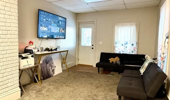 211 SW 7TH Ave, Aberdeen, SD 57401