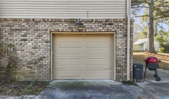 1201 Elm Cir, Albertville, AL 35950