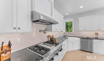 2177 W Winter Camp Dr, Boise, ID 83703