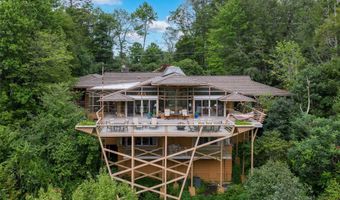 148 Mountain Ash Ln, Highlands, NC 28741