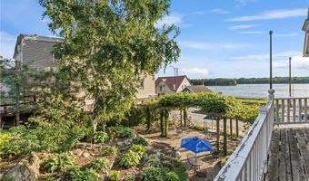 215 N Main St, Alma, WI 54610