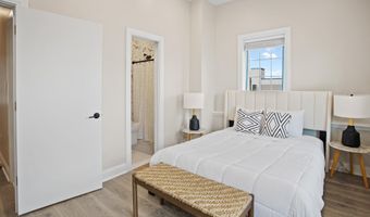 102 S Ocean Ave, Atlantic City, NJ 08401