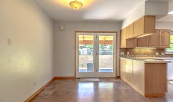 232 Greenway Rd, Arkansas City, KS 67005