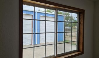 890 STOVALL Ave, Bosque Farms, NM 87068