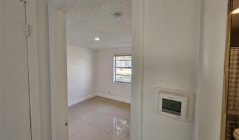 6004 FORTUNE Pl, Apollo Beach, FL 33572