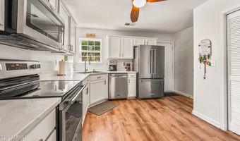 2101 Wilson Dr, Beaufort, SC 29902