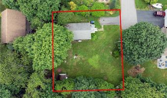 7 Broadview Ave, Bristol, RI 02809