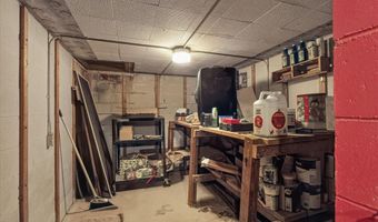 535 Yale Ave, Alma, MI 48801