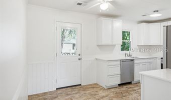 2905 Third St, Beaufort, SC 29902
