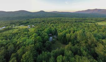 28 Miles Rd, Benton, NH 03785