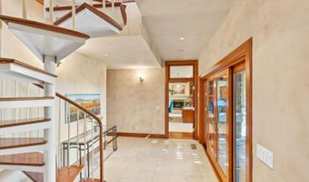 568 Sunset Dr, Angwin, CA 94508