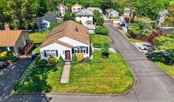 23 Park St, North Providence, RI 02904