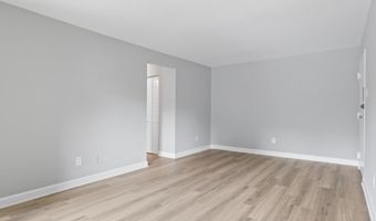 8316 TOBIN Rd 8316-11, Annandale, VA 22003