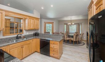 216 W Mountain Ash St, Brandon, SD 57005