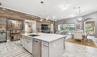 6442 MAIDEN SEA Dr, Apollo Beach, FL 33572