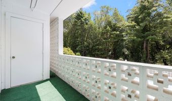 143 Hoffman Ave 205, Cranston, RI 02920