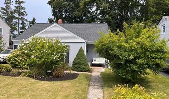 34 Nimitz Rd, East Providence, RI 02916