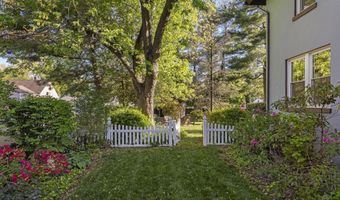 140 Leonardville Rd, Belford, NJ 07718