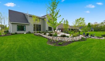 1816 Golfview Dr, Auburn, IN 46706
