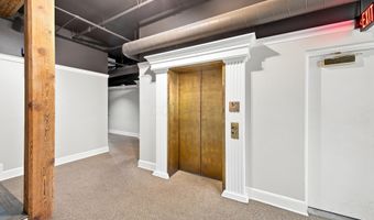 55 W Livingston Ave 203, Columbus, OH 43215