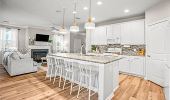 153 Glory Rd, Beaufort, SC 29906
