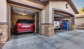 2728 W ADVENTURE Dr, Anthem, AZ 85086