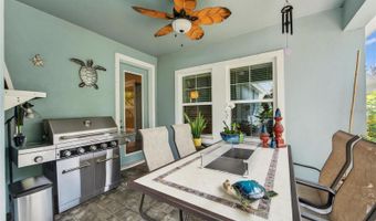 623 WINTERSIDE Dr, Apollo Beach, FL 33572