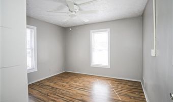 559 E Exchange St, Akron, OH 44306