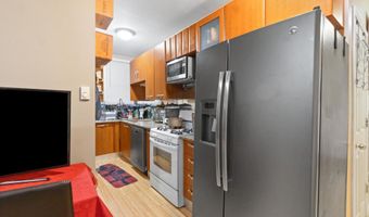 313 AVENUE C 4, Bayonne, NJ 07002