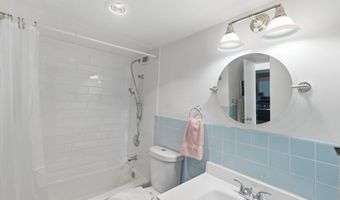 2939 VAN NESS St NW 938, Washington, DC 20008