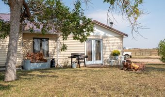 30 Pioneer Rd, Buffalo, WY 82834