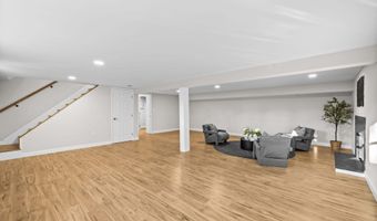 4405 LAUREL Rd, Alexandria, VA 22309