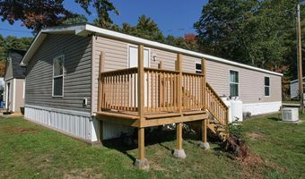 22 Woodlawn Dr, Allenstown, NH 03275