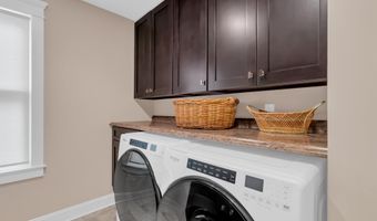 3 Sunset Dr, Asbury Park, NJ 07712