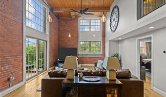 1 Tupperware Dr 239, North Smithfield, RI 02896