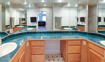 5390 Vinewood Cir, Fallon, NV 89406