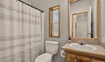 62 S 35 W, Blackfoot, ID 83221