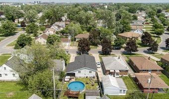 146 Woodcrest Dr, Amherst, NY 14226