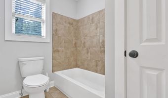 219 MOUNTAIN LAKE Trl, Alabaster, AL 35007