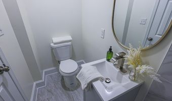 342 E UNIVERSITY Pkwy, Baltimore, MD 21218