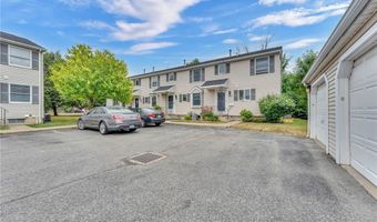 571 Burroughs Dr, Amherst, NY 14226