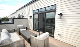 22790 TAWNY PINE Sq, Ashburn, VA 20148