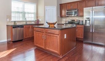 641 Sweet Laurel Ln, Apex, NC 27523