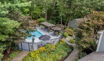 8 Princess Pine Rd, Lincoln, RI 02865